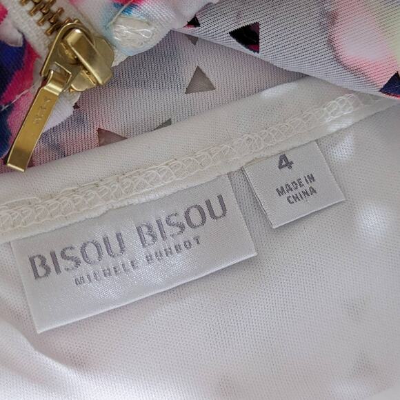 Bisou Bisou Colorful Floral Triangle Cutout Dress size 4 - Picture 4 of 4